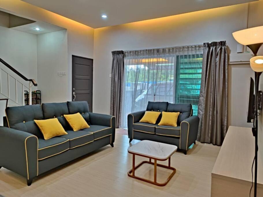 W13 Atgoldenhills Nightmarket Wifi 4R برينشانغ المظهر الخارجي الصورة